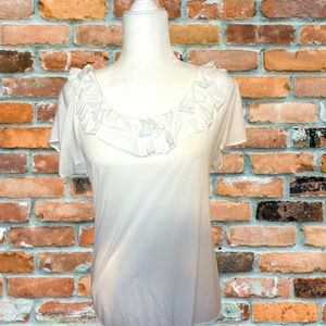 WHITE-HOUSE BLACK-MARKET White Ruffled Neckline Short Sleeve Top. Size M